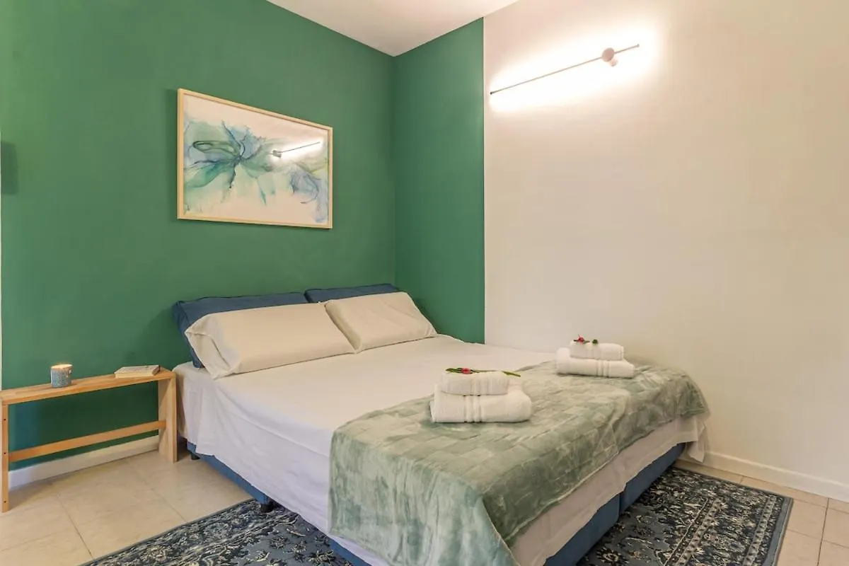 Style Shelter With Garden Near Downtown Apartment Bologna