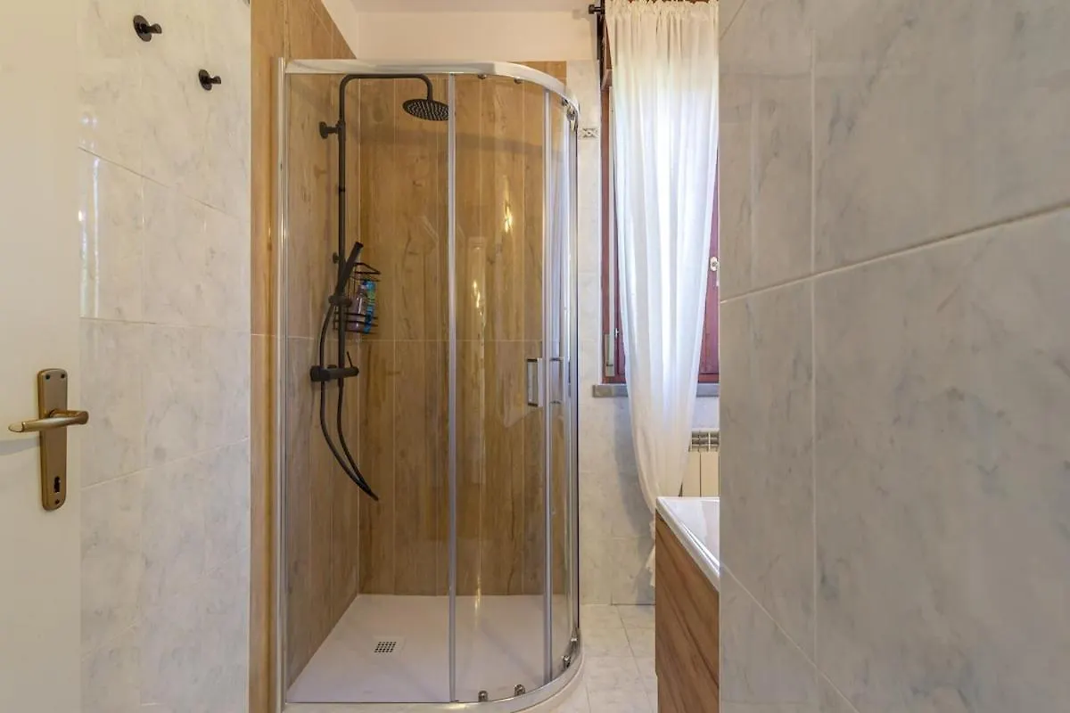 Apartament Style Shelter With Garden Near Downtown Bolonia