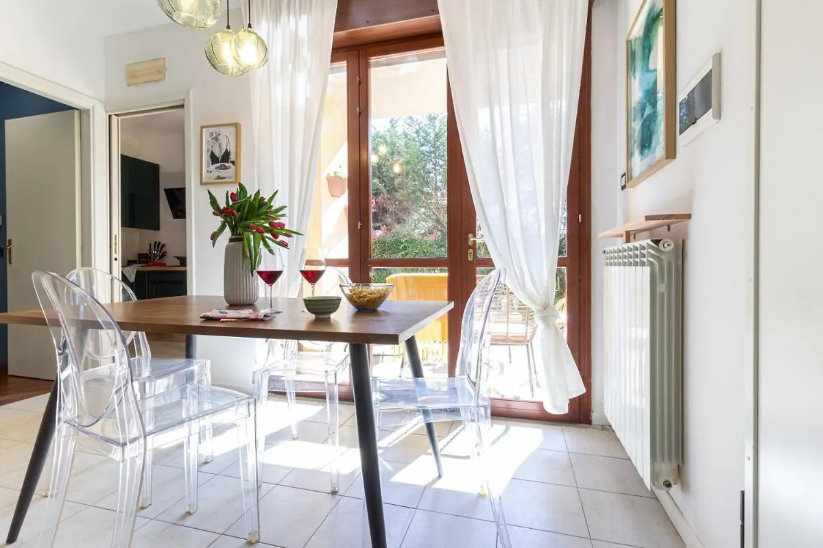 Apartament Style Shelter With Garden Near Downtown Bolonia